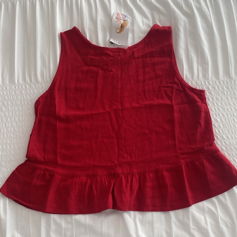 NWT Pretty Garden red peplum tank with buttons size small - Picture 2 of 14